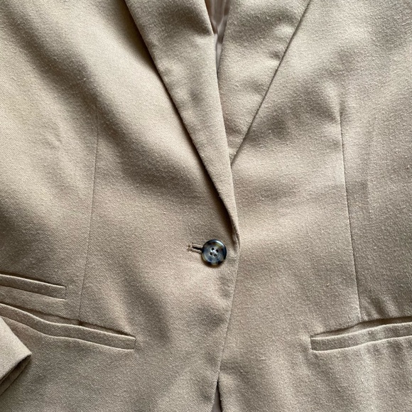 Carmel brown blazer. Free with purchase. - Picture 5 of 12